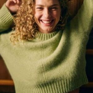 Sezane SAMA in Pistachio Green BNWT (S)